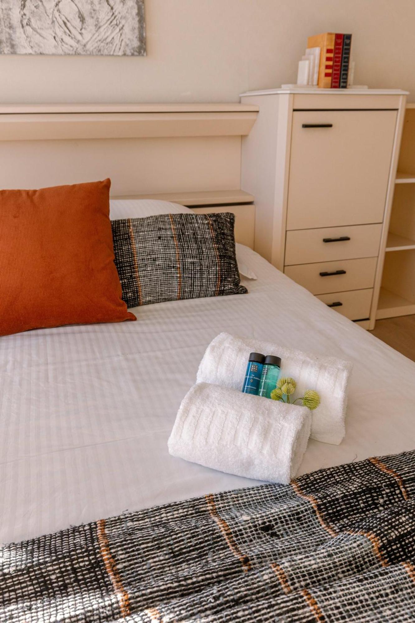 Huswell - Spacious & Modern Sea View Apartment With Garage オステンド エクステリア 写真